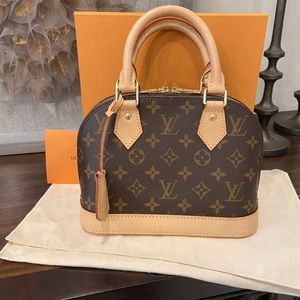 SOLD OUT”””Authentic Louis Vuitton Alma bb